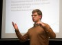 "Elektri hind tõuseks uuel aastal ka siis, kui turg ei avaneks, sest seni saastekvoote tasuta saanud Eesti Energia peab neid nüüd hakkama samuti börsilt ostma," selgitas Priit Värk.