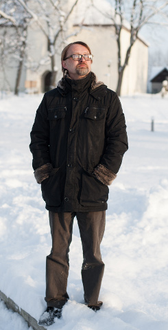 MATTI KÄMÄRÄ
