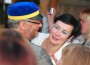 See pilt on tehtud 2012. aastal, mil Alar Karis oli Tartu ülikooli rektor ja Katri Raik Narva kolledži direktor. Nüüd on Karisest saanud riigikontrolör ja Raigist sisekaitseakadeemia rektor. Nad mõlemad on üksmeelsed, et seda õppeasutust ei tohi pealinnast Ida-Virumaale kolida, ning Karis väljendas end selles küsimuses ka väga reljeefselt eile riigikogus.