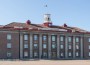 Kui seni said maavalitsuse rentnikud läbi vaid kulupõhiste kommunaaltasudega ning maja hooldamine ja remont olid maavalitsuse ülesanne, siis nüüd tuleb kõigil hakata sellesse võrdselt panustama.