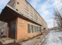 Kerese 14a asuv TÜ Narva kolledži ühiselamu on suures vastuolus uue õppehoonega. Naabrusse kerkiv sisekaitseakadeemia õppe- ja majutuskeskus saab teiseks koduks ka Narva kolledži tudengitele.